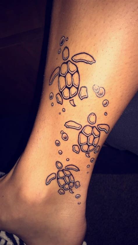 Pourtant mal connue des non initiés, cette croyance, présente essentiellement en asie, est perçue de façon bienveillante, comme l. Épinglé sur Tattoo