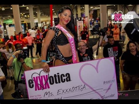 Exxxotica Expo Chicago Chi Town After Dark TV Ms EXXXOTICA Competition Nastiest History Pt