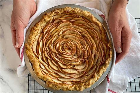 How To Make Rose Apple Pie King Arthur Baking