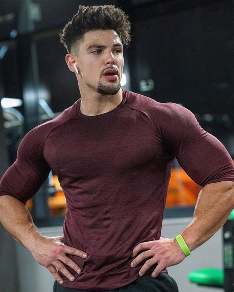 Swole Hunk Muscle T Shirt Young Gym Sweaty Man Huge Screaming Biceps