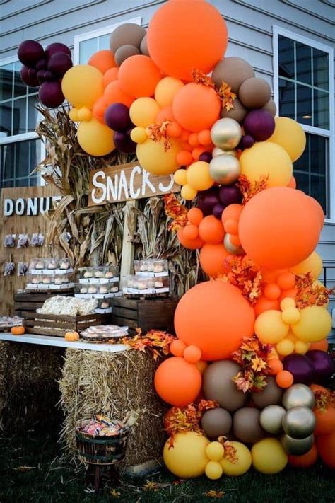 14 Festive Fall Harvest Party Ideas Lady Celebrations