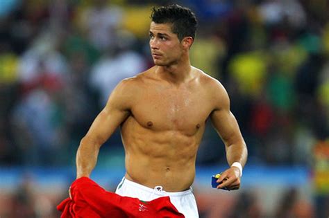 Cristiano Ronaldo Shows Off His New Ripped Muscular Body Outsports