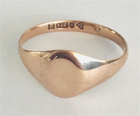 Stunning Antique 9ct Rose Gold Signet Pinky Ring Hallmarked Chester 1916