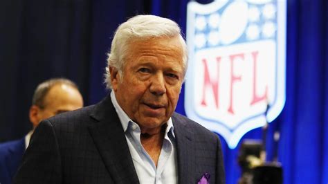 Nfl News Robert Kraft Sex Ring Prostitution Charges New England