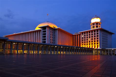 Pusat Pariwisata Istiqlal Mosque