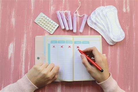 How To Use Fertility Awareness Methods For Natural Birth Control — And