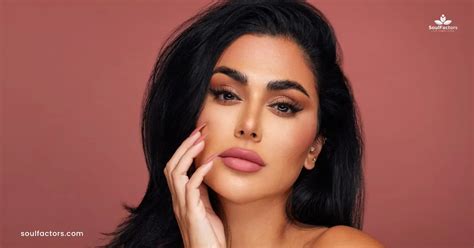 Huda Kattan Talks About Make Up Looks For The Holiday Season