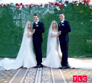 Identical Twin Sisters Marry Identical Twin Brothers Daily Mail Online