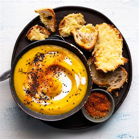 Sopa cremosa de calabaza y miso - Marion's Kitchen | Pumpkin soup, Food, Marions kitchen