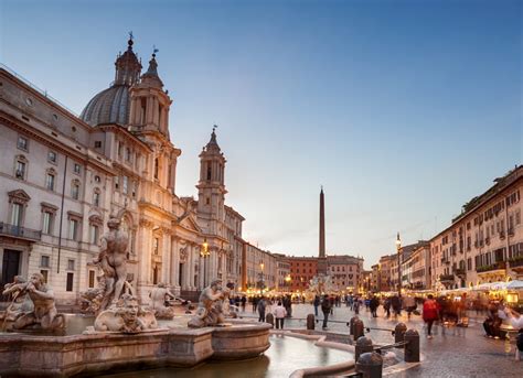 The 14 Italian Piazzas That Every Traveler Should See