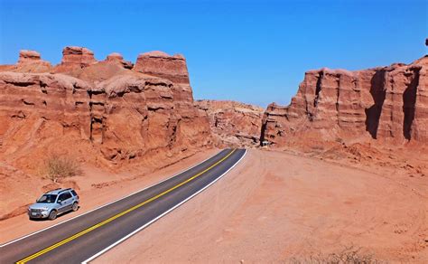 Quebrada De Las Conchas Camino Hacia Cafayate Salta Argentina