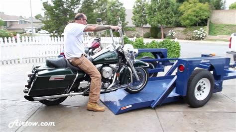 Ranging from aluminum to fiberglass, you can select the look of. Safely load a motorcycle onto a trailer - Drop-deck, non ...