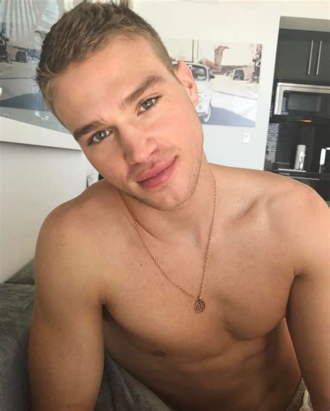 606k Followers 426 Following 803 Posts See Instagram Photos And Videos From Matthew Noszka