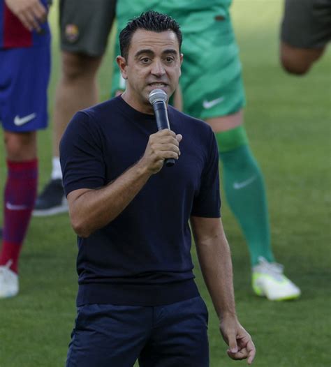 Xavi Enigm Tic Sobre El Futur Dansu Fati Al Bar A C R Barcelona