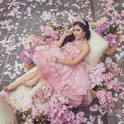 Vestidos Para Xv Años Tono Rosa Blush Detalles De Flores Ideas Para Mis 15