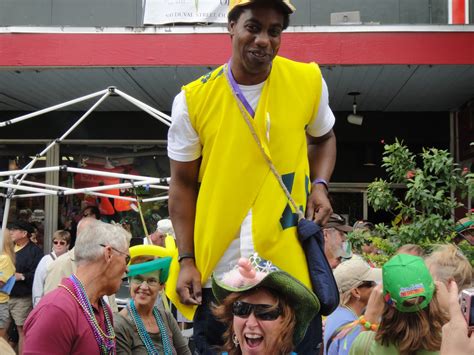 Pockets and bags of scavs. Key West vacation and visit guide: Parrotheads Duval ...