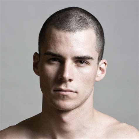 If you have curly hair, wavy hair, or thick hair you will also find some great haircuts below. Pictures of Men's Buzzcut Haircuts for Low Maintenance