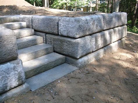 Retaining Walls Graves Concrete Templeton Massachusetts | Cinder block