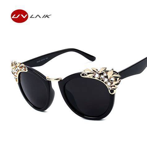Uvlaik Luxury Rhinestone Diamond Sunglasses Women Europe Style Eyeglasses Fashion Models Glasses