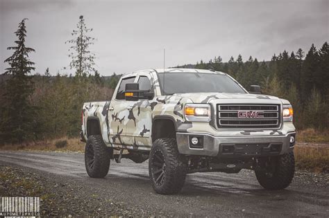 Camo Wrapped Lifted Gmc Sierra 1500 On Xd Off Road Wheels — 7c6