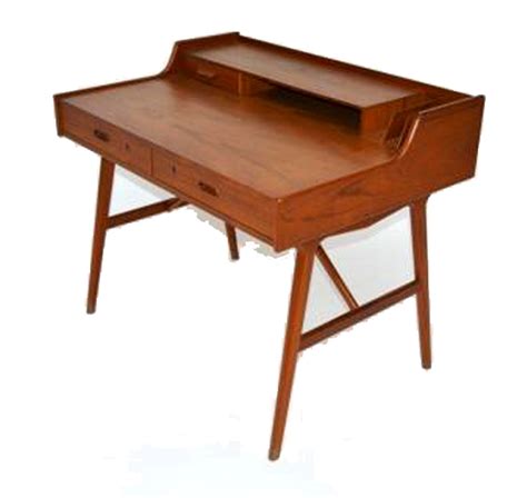 Nordic Desk 60s Modernism