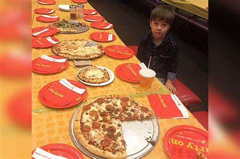 kindergartner parties alone after no one shows up to birthday bash