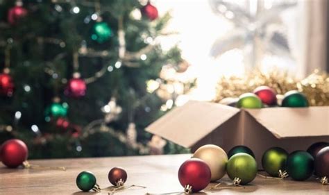 When To Take Christmas Decorations Down The Key Date Uk
