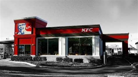 אנו חוגגים הישגים (גדולים כקטנים) ודוחפים למצוינות ואווירה חיובית בכל המסעדות שלנו. KFC Philippines is Now Open to Franchising