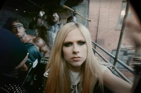 Avril Lavigne Covers Adeles Hello For Spotify Singles The Line Of Best Fit