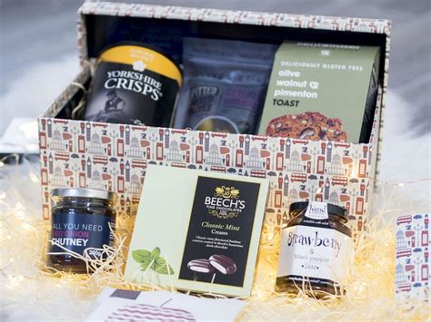 Deluxe Vegan Hamper Christmas T Idea