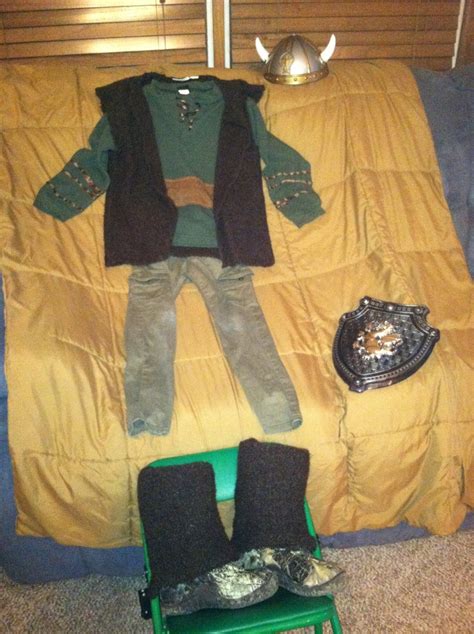 Hiccup Costume From How To Train Your Dragon Hiccup Costume Disney Characters Costumes