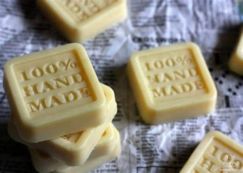 This post may contain affiliate mold * i love silicon molds because it makes it easier to get the lotion bars out. Lotion Bar Recipe For Nourished Skin