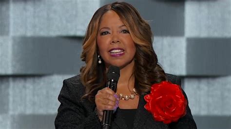 Lucy Mcbath Moved To Run For Congress By Sons Fatal Shooting She Just Won Her Primary The