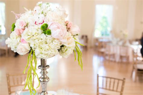 Pink Peonies And White Hydrangea Centerpieces