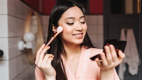 Make Up Flawless 10 Tips Yang Bisa Kamu Tiru Dengan Mudah