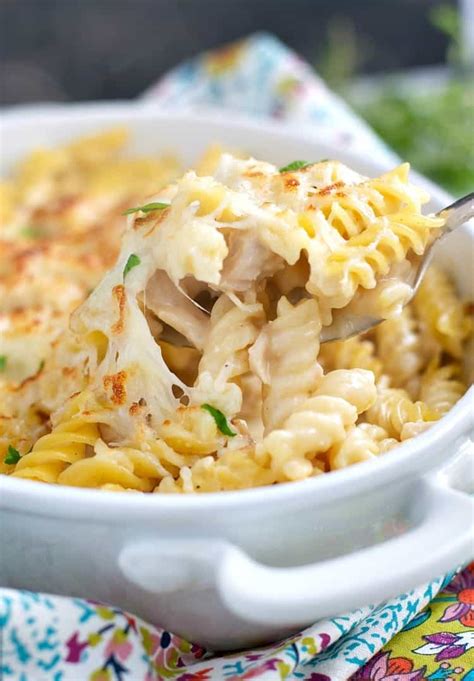 Dump And Bake Chicken Alfredo Pasta Casserole Food And Drink Recipes