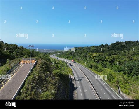 Caribbean Sea View From The Jamaicas North South Highway Connecting