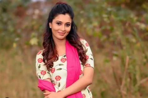 Swathi Chinukulu Etv Serial Cast Timings Story Real Name Wiki And More