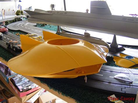 Moebius Models Flying Sub Kit