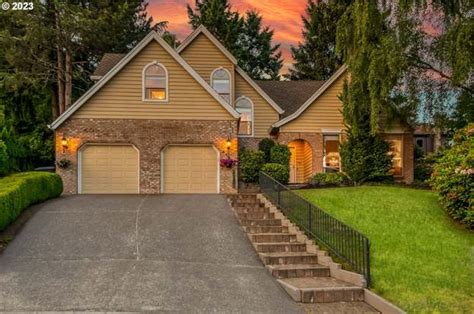 17280 Westview Dr Lake Oswego Or 97034 Mls 23616793 Redfin