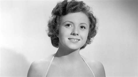 9 Mind Blowing Facts About Betty Lynn