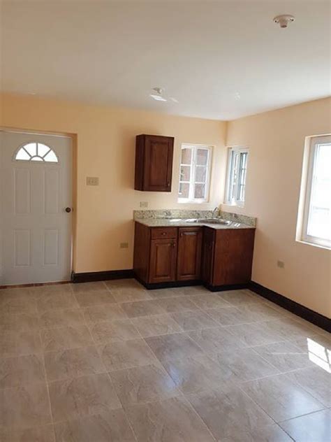 1 bed apartment for rent at 2 minute walking distance from union city bart station. 1 Bedroom Apartment For Rent in May Pen Kingston St Andrew ...