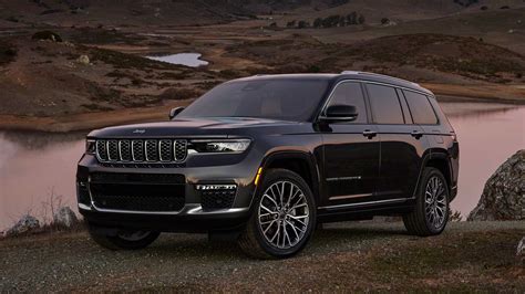 Stellantis Execs Say Jeep Grand Cherokee L Doesnt Clash With Wagoneer