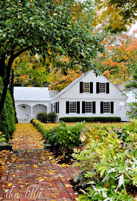 A New England Fall Beautiful Homes Pretty House House
