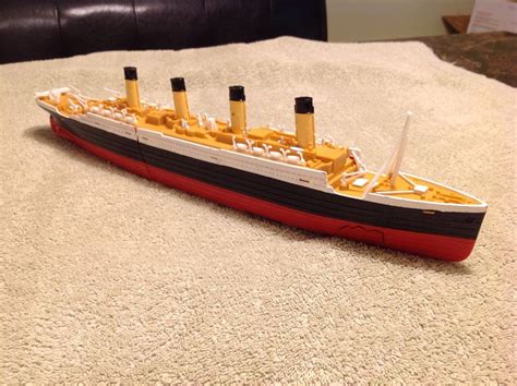 titanic floating sinking toy ship for pool or bathtub breaks in two and sinks 1834644840