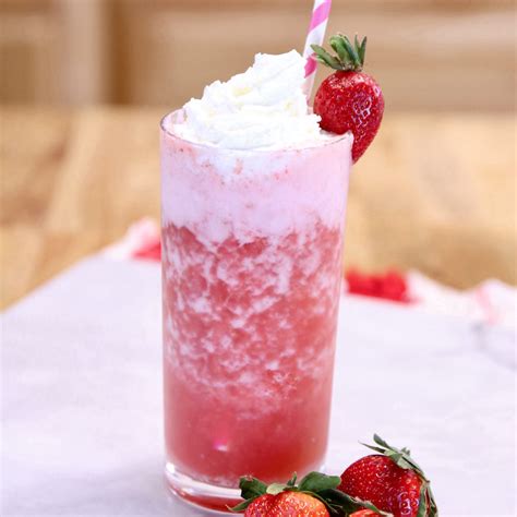 Strawberry Vodka Cocktail Miss In The Kitchen