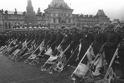 Бой за севастополь помнит, как сейчас, 24 июня 1945 года состоялся Парад Победы! - В меру ...