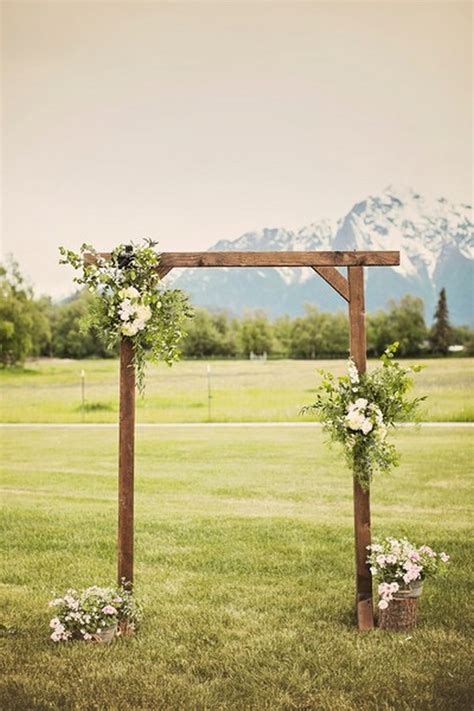 10 Stunning Wedding Arch Ideas for Your Ceremony