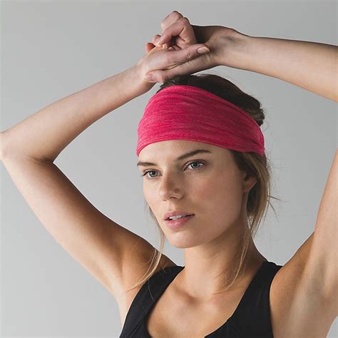 Stylish Yoga Headbands That Are Also Functional Shape