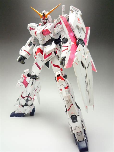 Custom Build Mg 1100 Unicorn Gundam Detailed